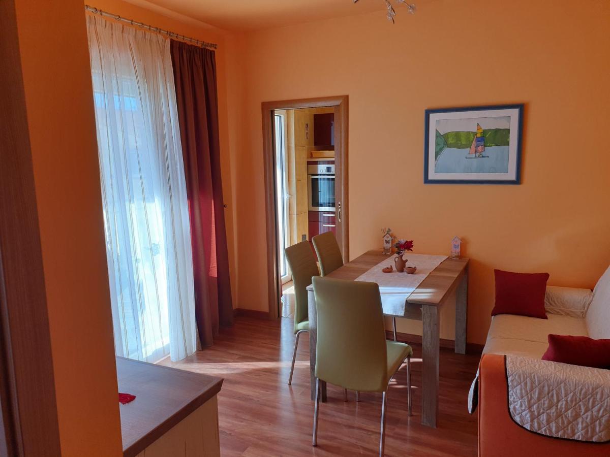 Apartmani Danja Kaštela Extérieur photo