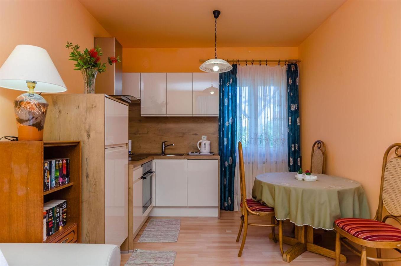 Apartmani Danja Kaštela Extérieur photo