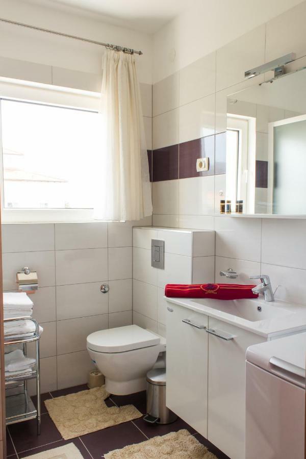 Apartmani Danja Kaštela Extérieur photo